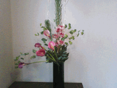 お正月風フラワーアレンジ。